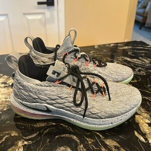 Nike Lebron 15 Low 'Melon'